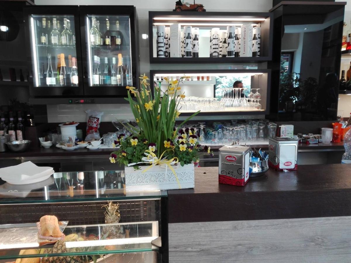 Dimora Majella Apartment Chieti Luaran gambar